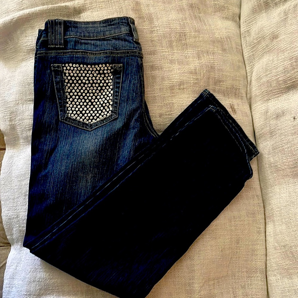 Jeans with stones